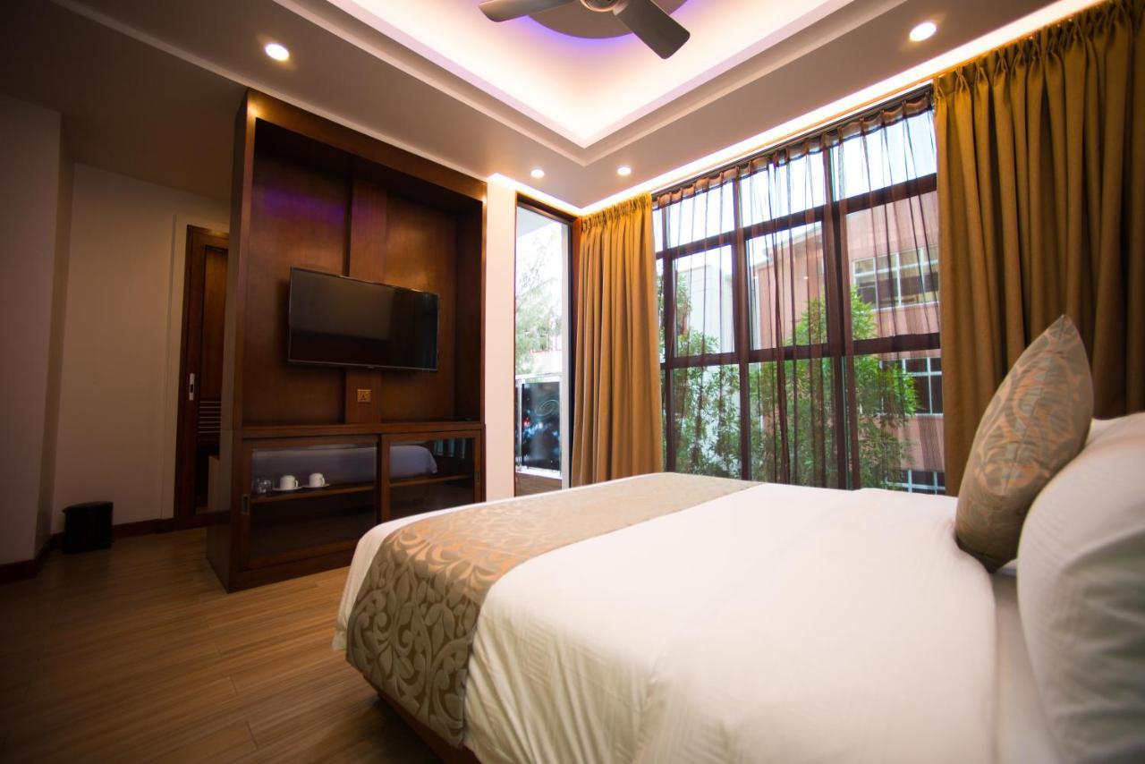Osmium Hotel Hulhumale Exterior photo